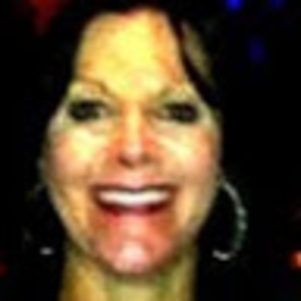 Meet your Posher,  Bethany